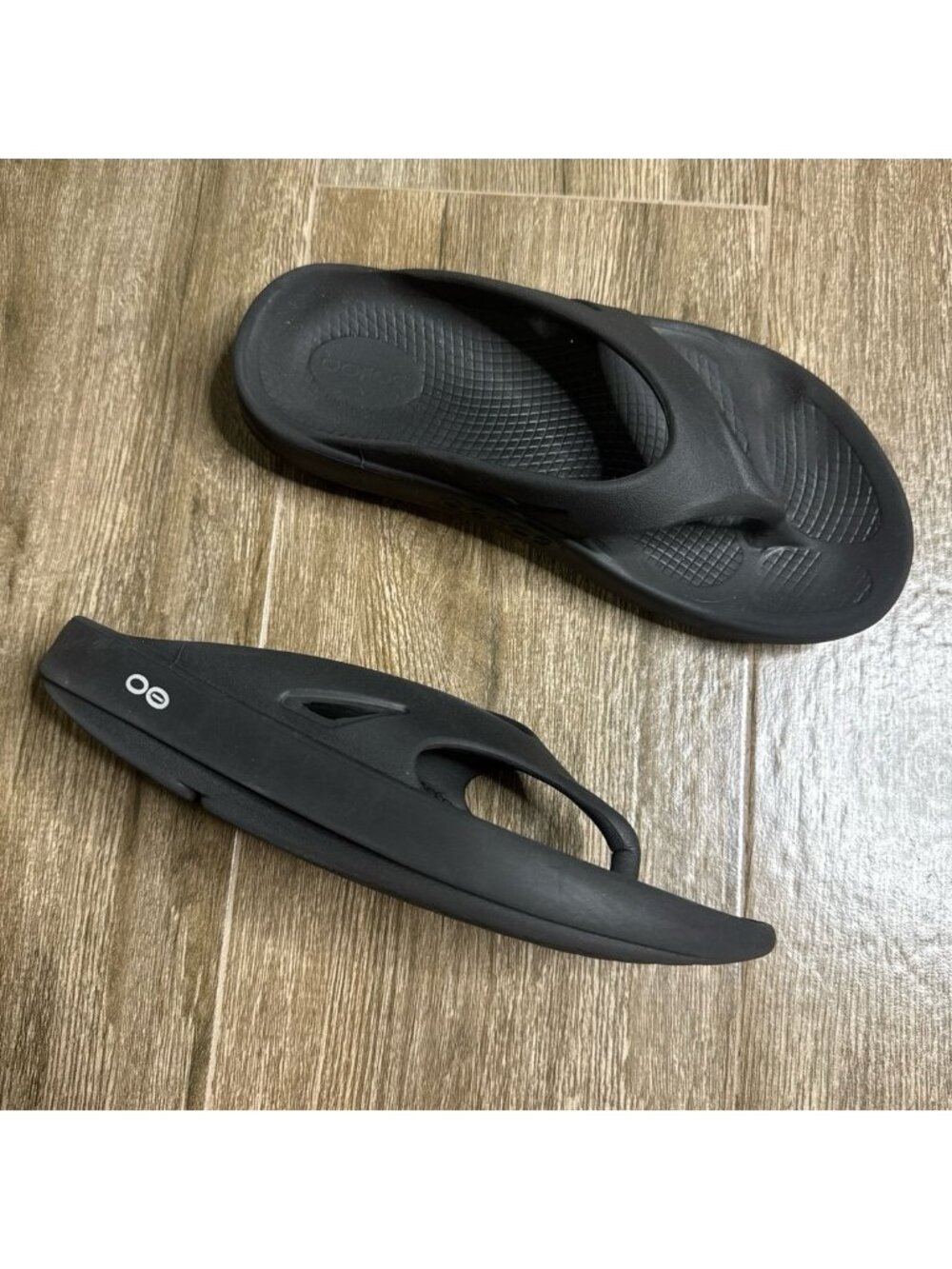 OOFOS OOriginal recovery flip-flops thong sandals supportive shoes womens 10